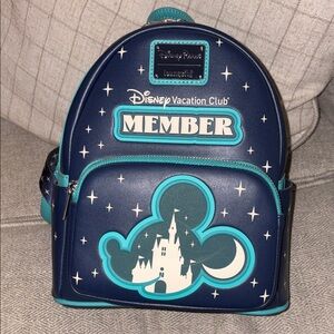 2024 Disney Vacation club member Loungefly